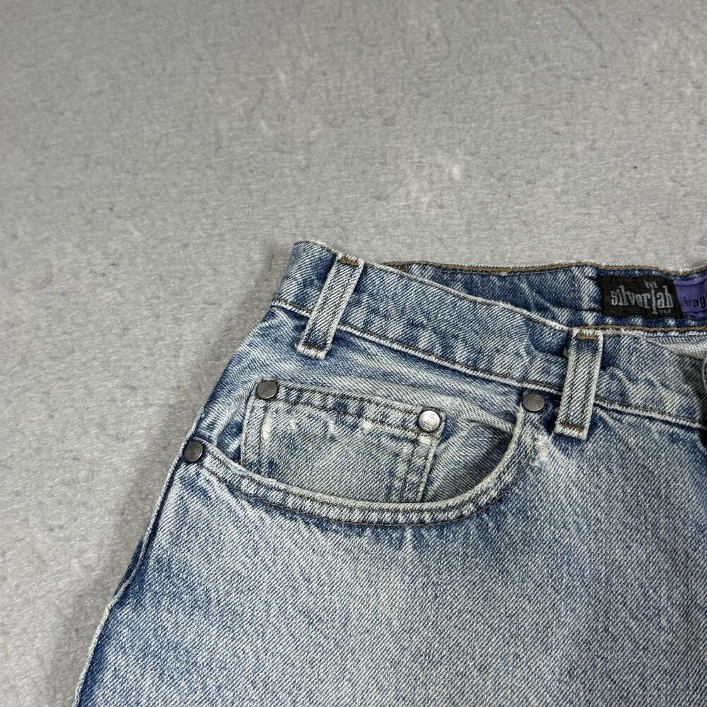 VTG 90s Levis SilverTab Jeans Mens Size 33 Baggy Fit Light Wash Denim Y2k - Picture 4 of 16